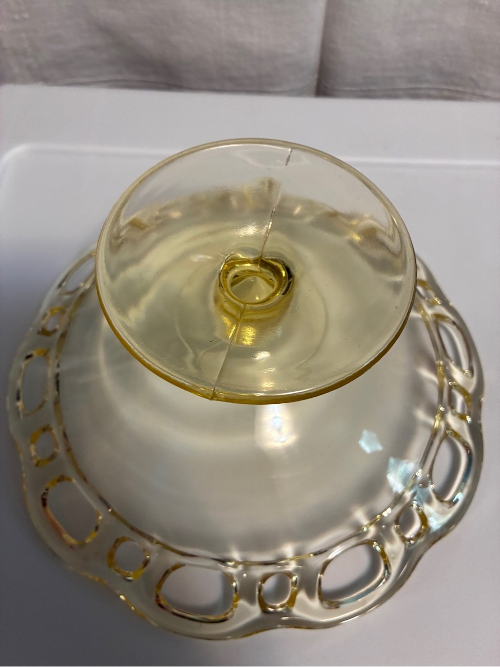 Vintage Yellow Glass Cake Stand Reticulated Edge 7.5" Diameter - Picture 5 of 5